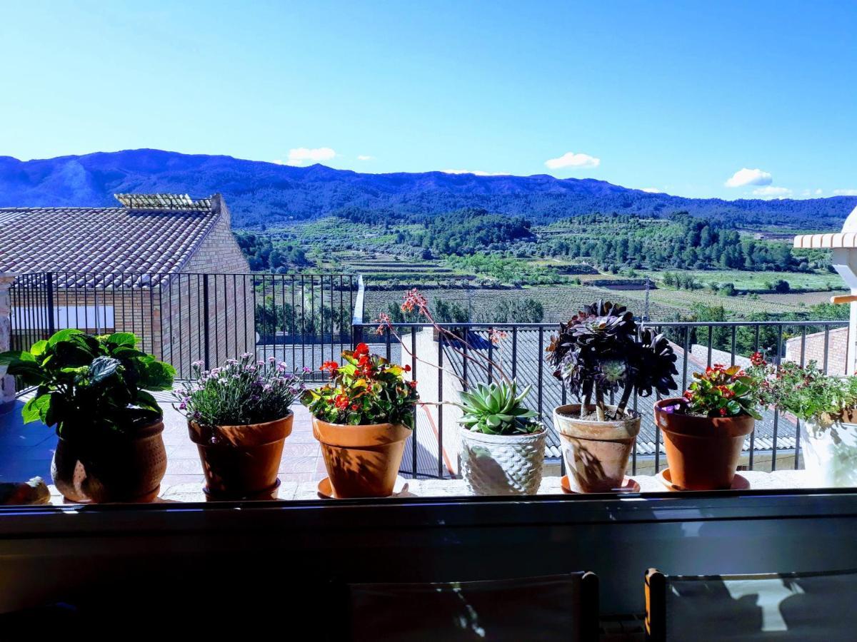 Casa La Foradada Bed & Breakfast Corbera Exterior foto